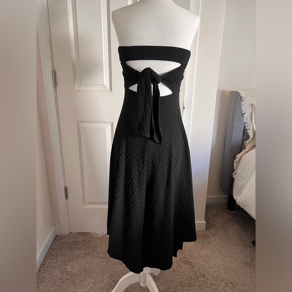 Urban Outfitters Strapless, Tie Back Dress, Size S - Picture 3 of 3